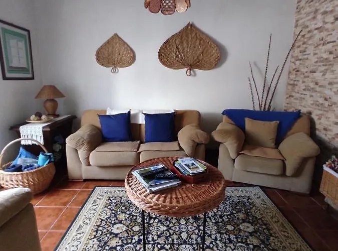 Nyaraló Ribeira Da House *