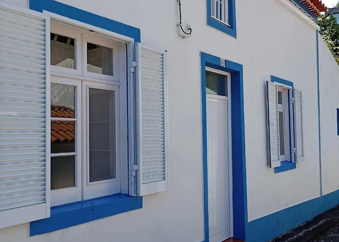 Nyaraló Ribeira Da House *