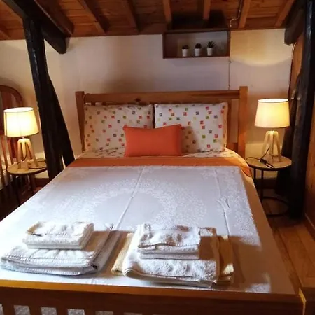 Ribeira Da Praia House